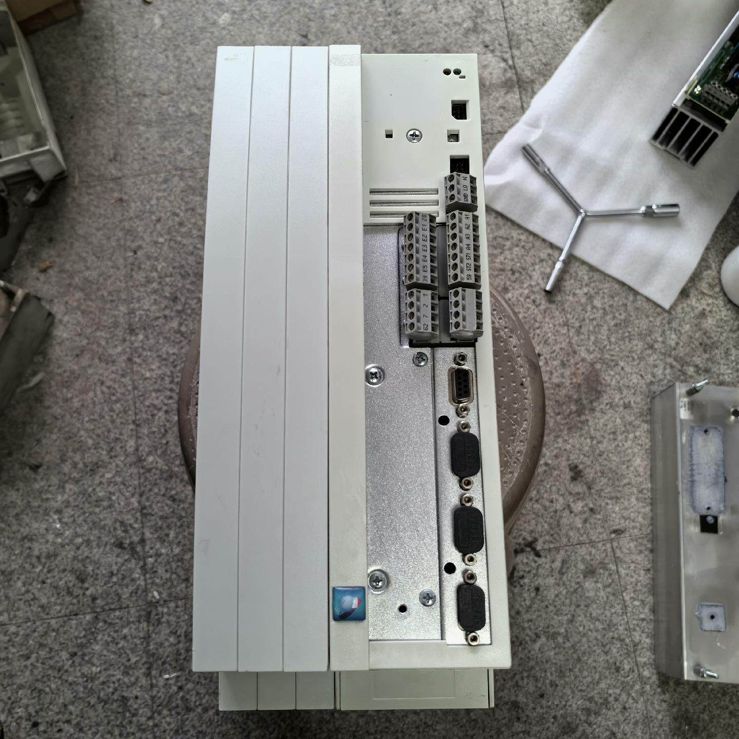 EVS9325-EK 伦茨变频器 9300系列 功能包好质保三个月议价维修