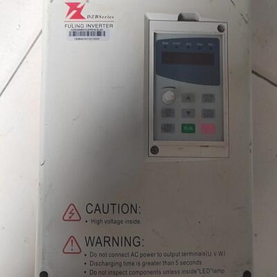 DZB200B015.0/P018.5L4A 富凌变频器 工业工控调速装置议价维修