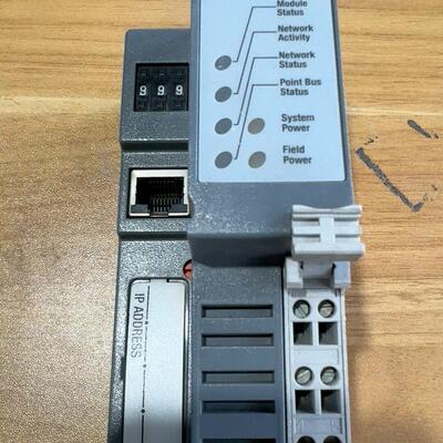 1734-AENT POINT I/O 工业自动化通讯适配器模块议价维修