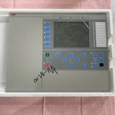 1MRK000028-CAr04 ABB工控操作显示面板 可议价顺丰到付议价维修