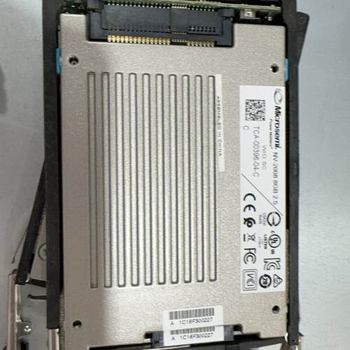 TCA-00396-04-C NV-2008 NVRAM驱动器 8GB 2.5 SAS接口议价维修