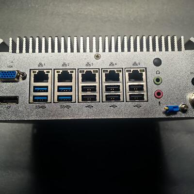EITX-7580 工控主机 探路狮I7-7700T多网口嵌入式工控机议价维修