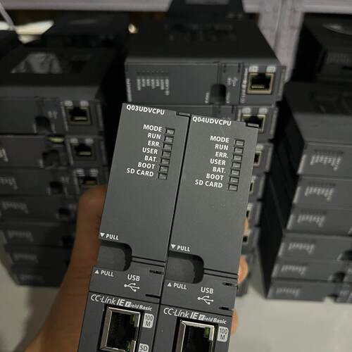 Q03UDVCPU Q04UDVCPU PLC 支持CC-Link IE 工控模块议价维修
