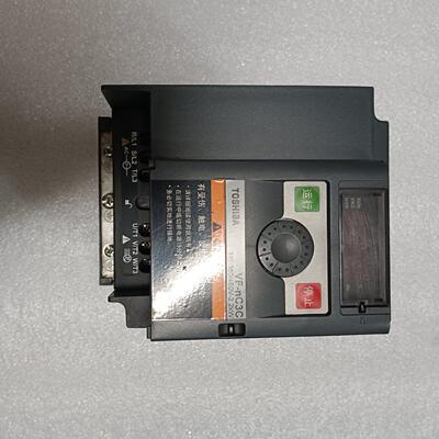 VFNC3C-4022P 变频器 2.2KW 380V 东芝工控调速设备议价维修