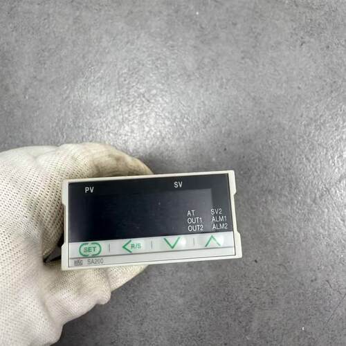 SA210 FD08-8M-3*HJ-NN/N/14 RKC温控器 工业温度控制议价维修