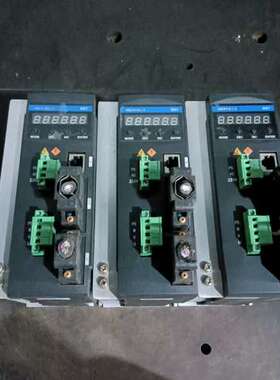 议价众为兴伺服驱动器 QS7AA030M  实物拍摄，成色很好维修