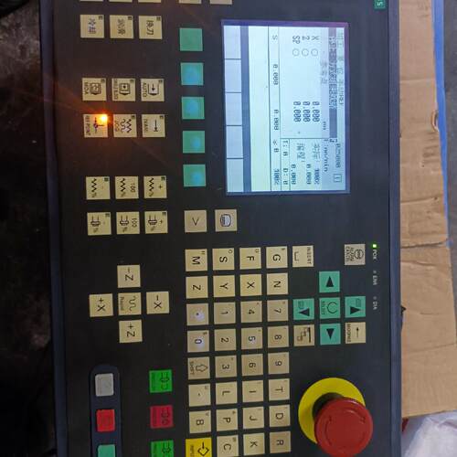 6FC5500-0BA00-0A 数控屏 801 机床数控操作面板议价维修