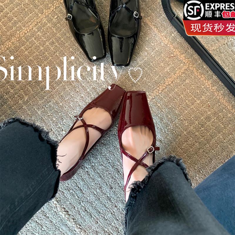 法式小众交叉带漆皮方头玛丽