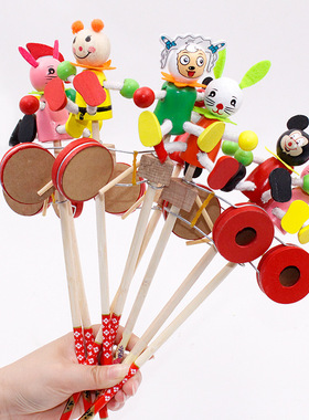 卡通手摇鼓敲打鼓新奇特创意玩具儿童益智木制玩具木偶手摇鼓