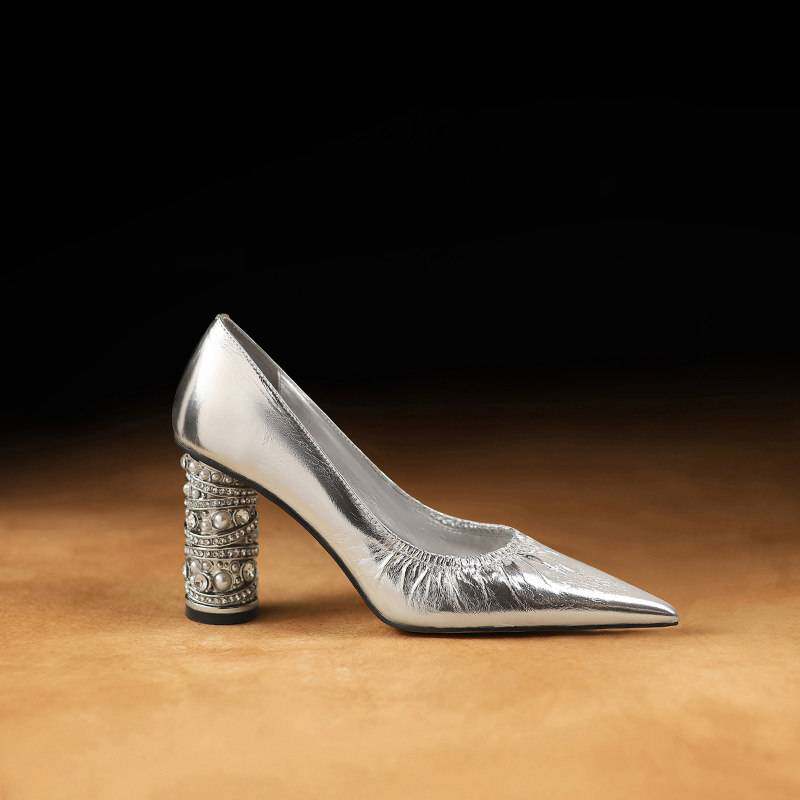 2026春秋款超软真皮浅口单鞋洋气粗跟女鞋小香风尖头高跟鞋不累脚