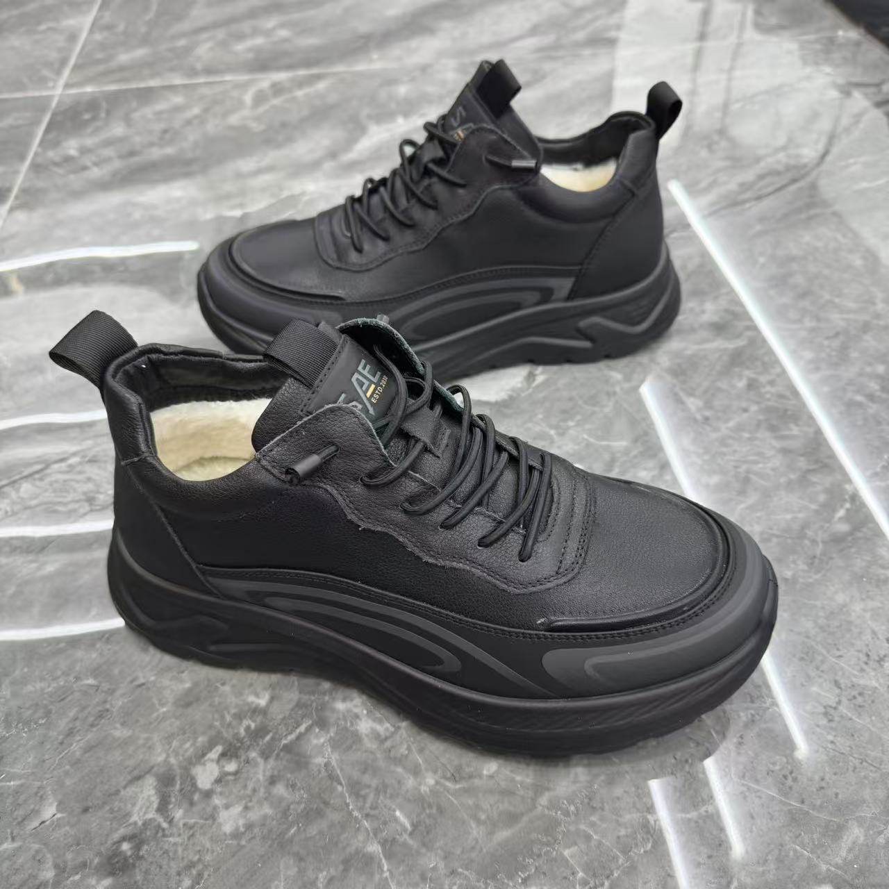 冬季新款真皮羊毛保暖加绒加厚皮毛一体东北大棉鞋运动休闲防滑鞋,流行男鞋,时尚休闲鞋,淘宝优惠券,粉丝福利购,淘宝优惠卷