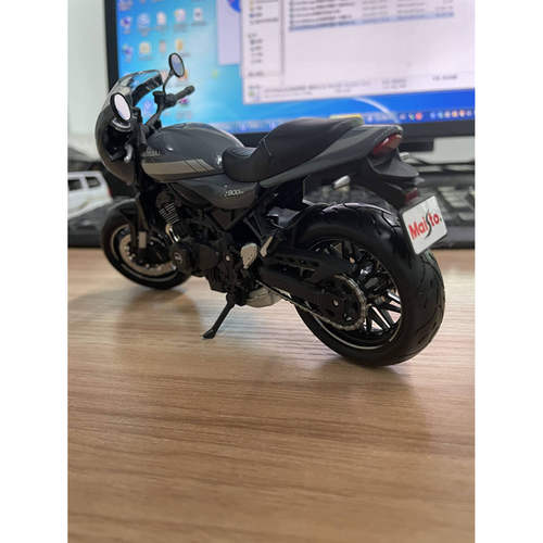 (盒装）仿真1比12美驰图Kawasaki Z900RS Cafe合金摩托车摆件模型
