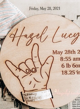 Baby Birth Announcement Bracelet Holder 定制新生儿出生公告牌