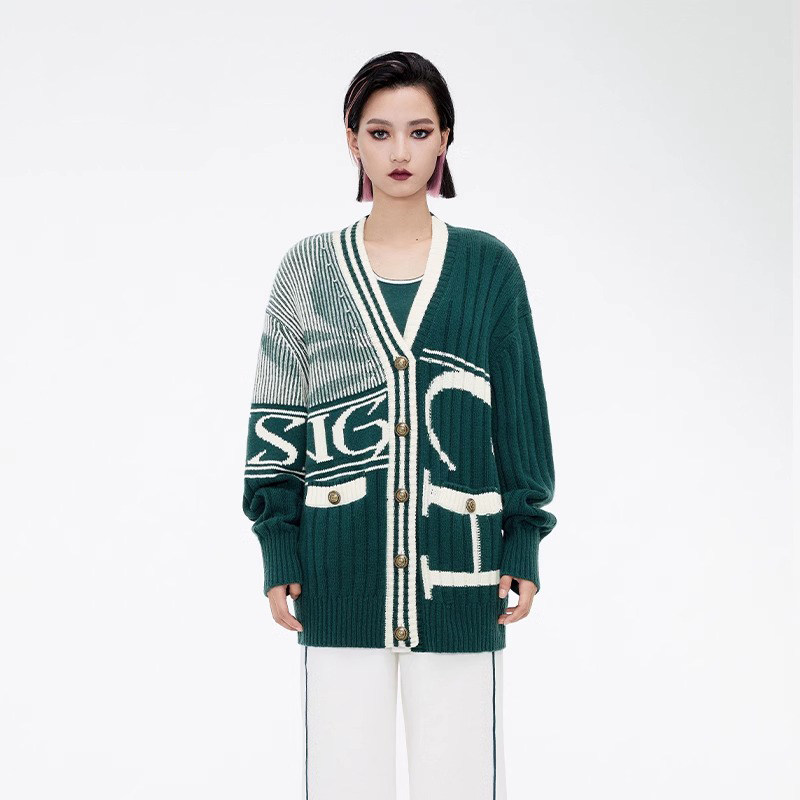 CHAU.RISING/洲升2024冬季新款logo山羊绒慵懒V领开衫外套上衣女
