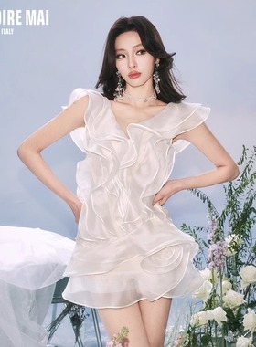 MAI DIRE MAI2025夏季新款玫瑰花v领浪漫度假宴会短袖礼服连衣裙