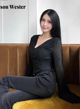 Maison Wester2025秋季新品黑色棕色女士复古V领荷叶袖修身小上衣