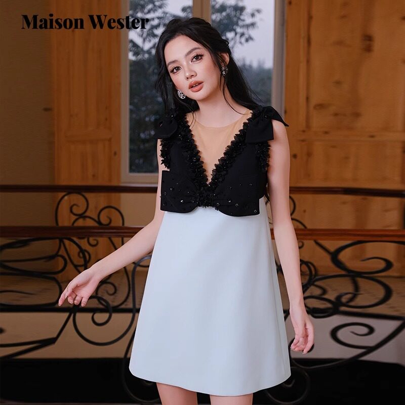 Maison Wester2025秋季新品流行女士蝶影黑蓝拼接A字短裙连衣裙