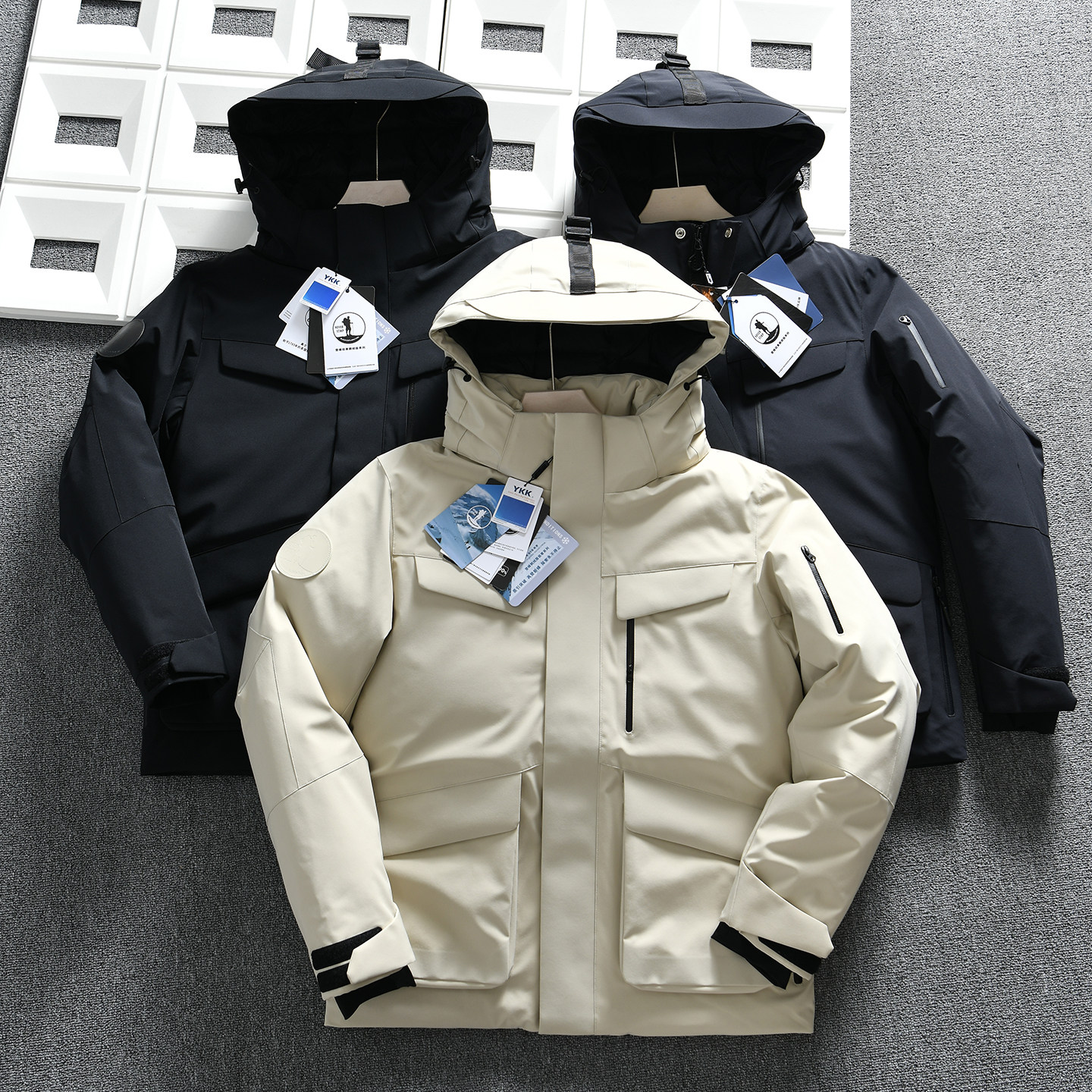 【90白鹅绒+5级抗寒-防风防水】冬季男女户外加厚保暖连帽羽绒服