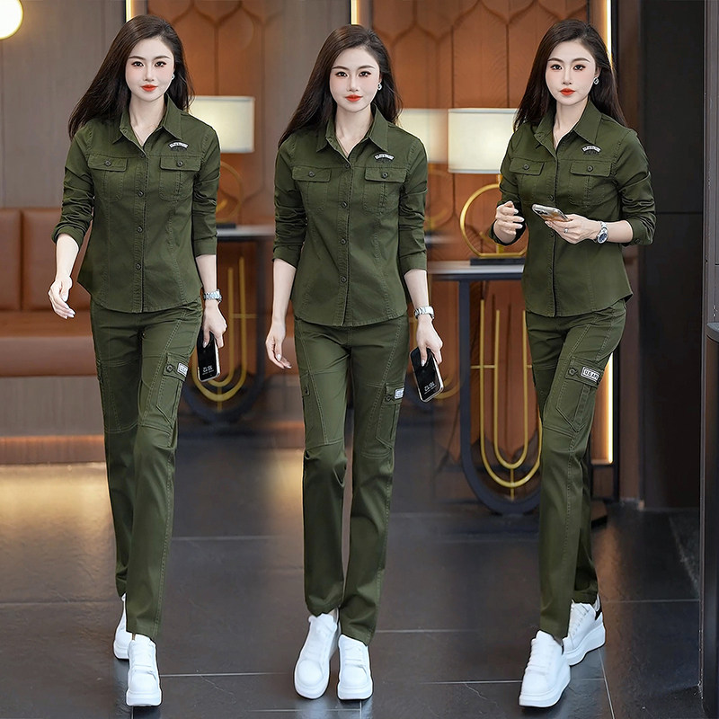 春秋女军绿工装风衬衫裤两件套