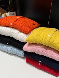 小马全新8色棉质拧花开衫