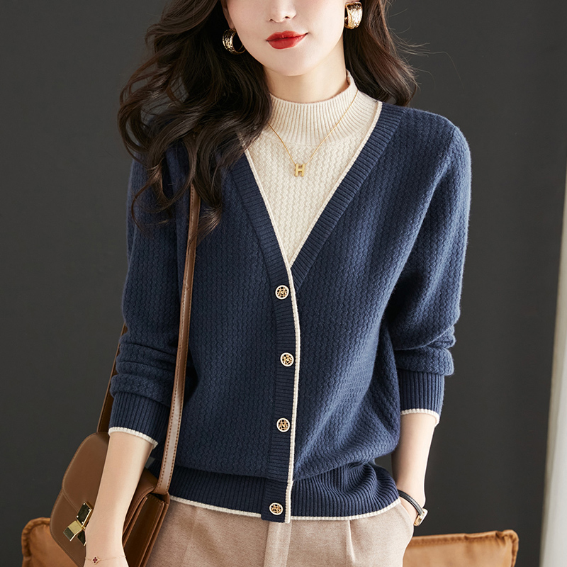 2025秋冬新款拼接假两件毛衣女春秋半高领针织打底衫时尚洋气上衣