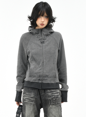 OV原创美式复古条纹修身连帽卫衣女秋季街头休闲短款开衫外套上衣