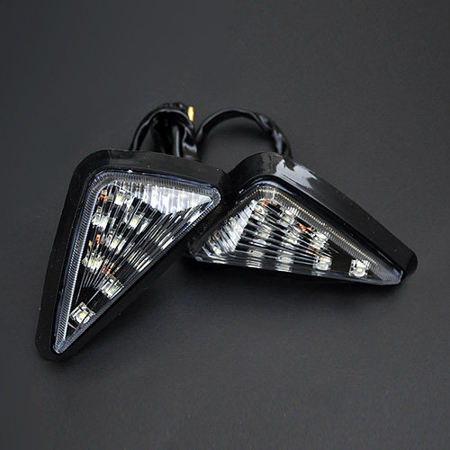 电动摩托车踏板车路虎BWS城市铁男改装三角形侧转向灯方向转弯灯