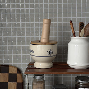 颜值高~高品质陶瓷捣蒜罐木盖压蒜器厨房家用手动辣椒蒜泥研磨器