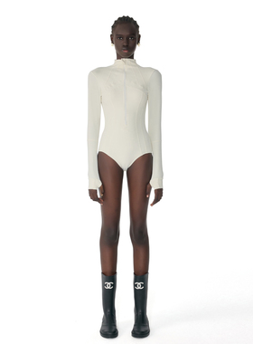 KAMENCAT连体泳衣女2026新款高级感象牙白长袖防晒专业冲浪潜水服