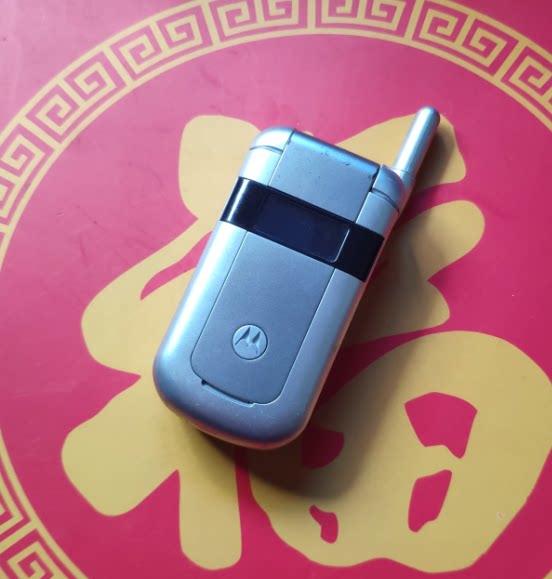 二手motorola/摩托罗拉v860 cdma电信收藏经典怀旧原装翻盖手机
