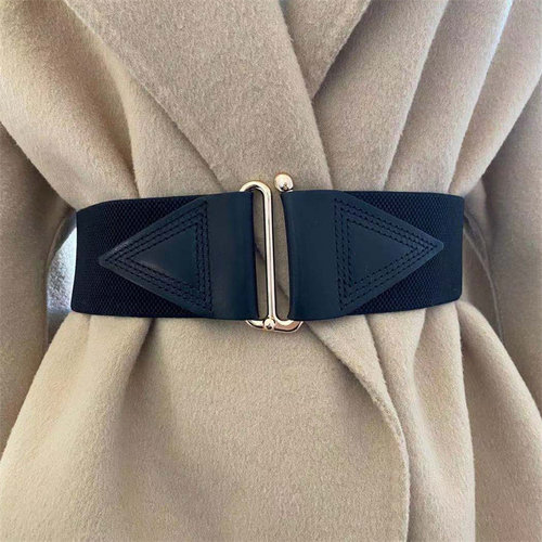 宽皮带女真配毛呢大衣羽绒服