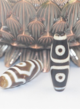 西藏玉髓玛瑙天珠吊坠手串