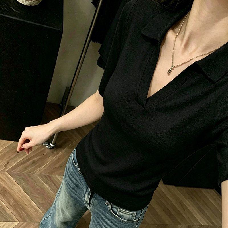 高端小资黑色v领针织短袖t恤女夏季老钱风正肩修身显瘦polo衫上衣