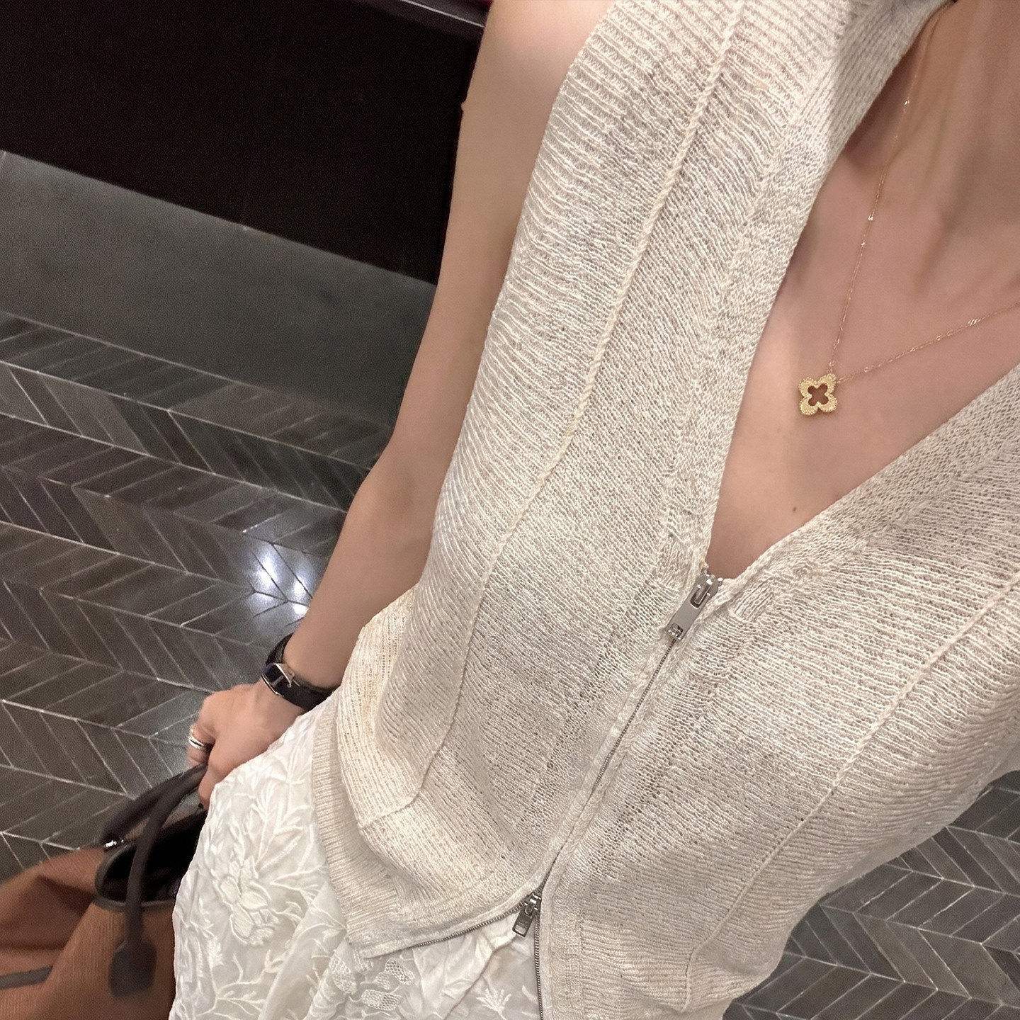 高级感双拉链v领针织马甲女夏季