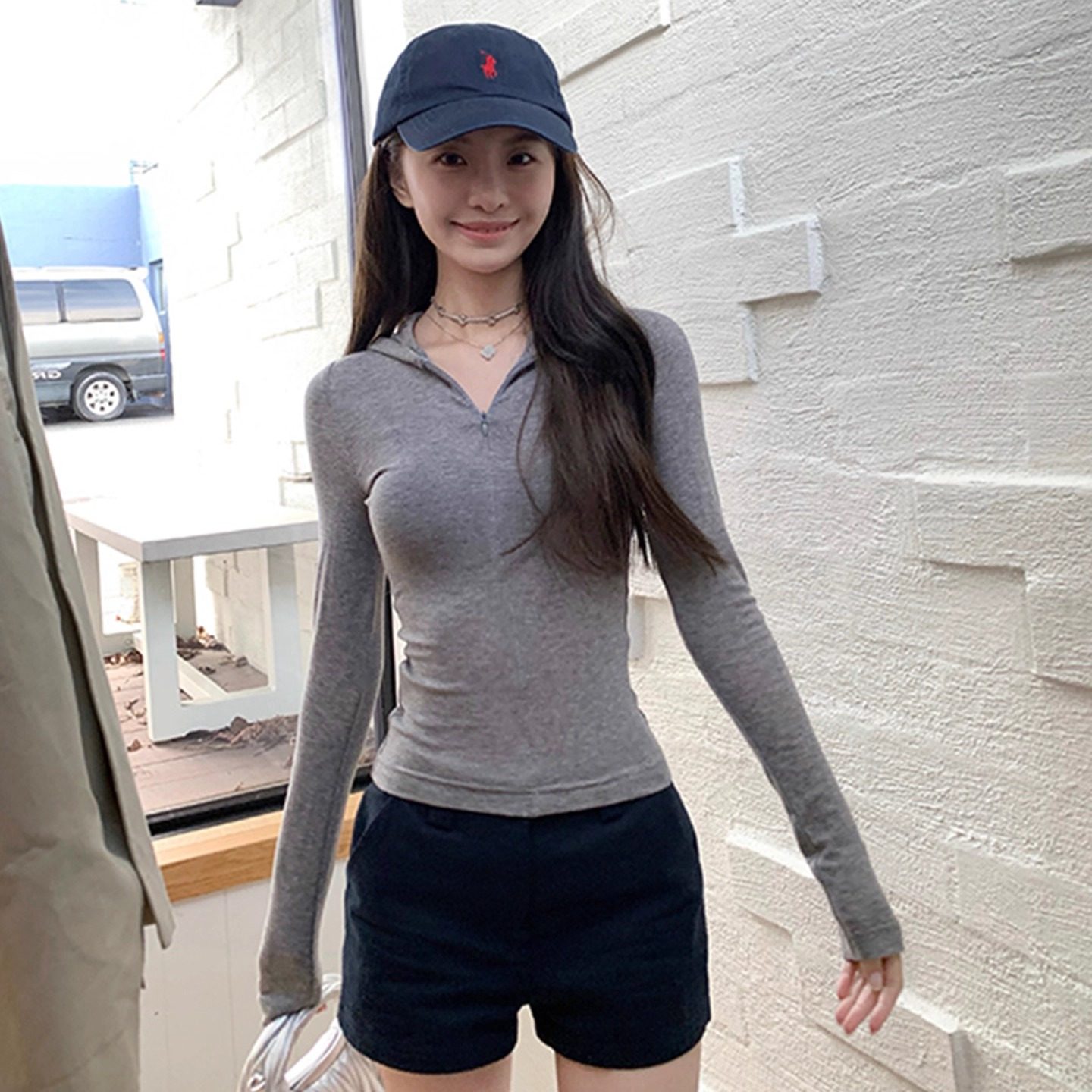 灰色连帽外穿瑜伽运动上衣女秋冬修身显瘦内搭打底衫紧身长袖t恤