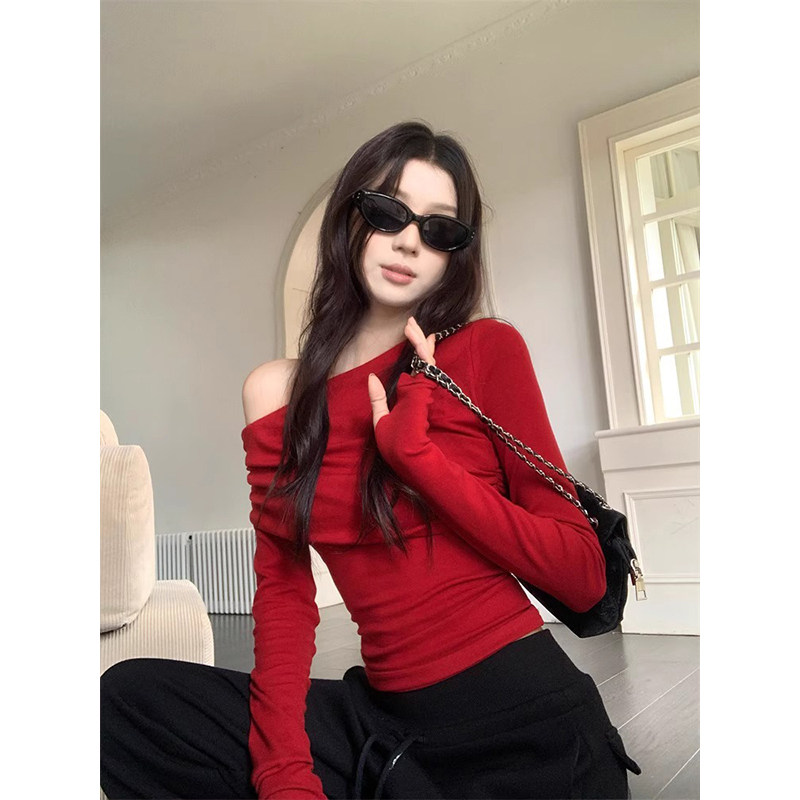 绝美红色一字斜肩内搭打底衫女秋冬辣妹修身显瘦长袖t恤露肩上衣,女装/女士精品,T恤,淘宝优惠券,粉丝福利购,淘宝优惠卷