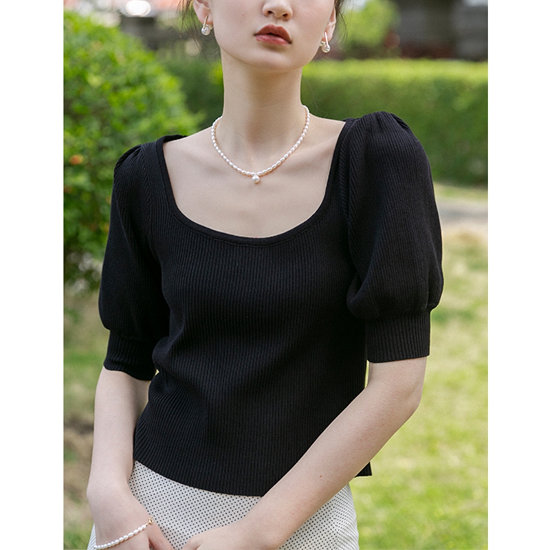 针织套头方领外穿泡泡袖