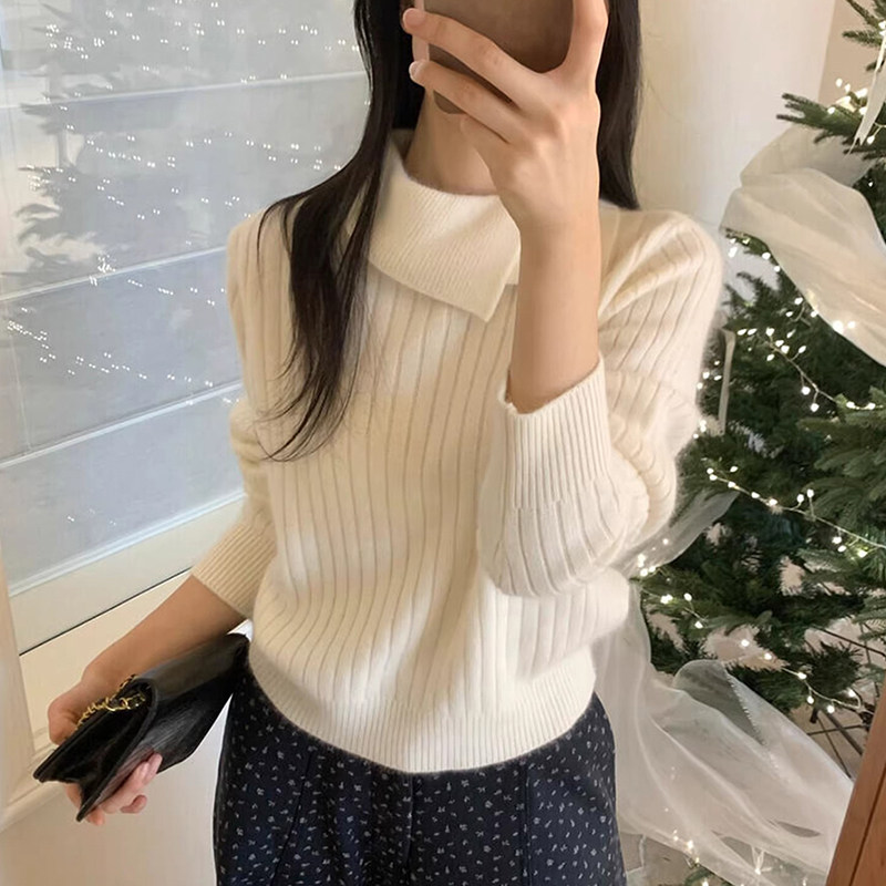 韩系白色翻领毛衣独特漂亮针织衫