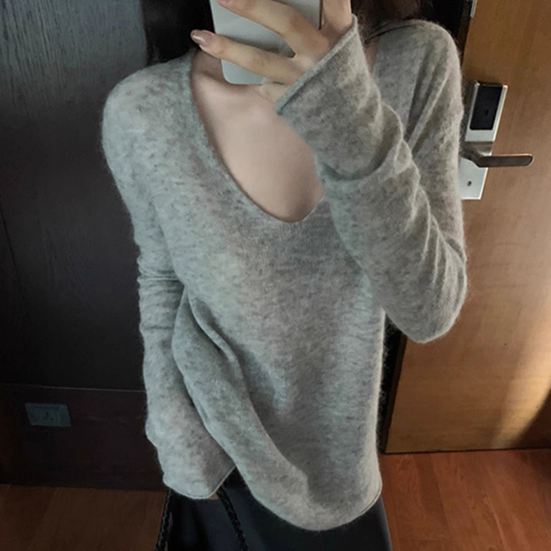 慵懒风v领马海毛毛衣软糯针织衫
