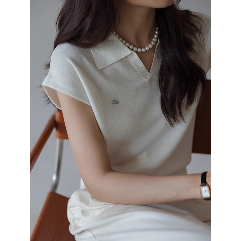 简约白色冰丝短袖polo衫女夏季穿搭小飞袖v领宽松针织t恤薄款上衣
