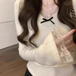小香风白色v领蕾丝内搭打底衫女喇叭袖气质修身针织毛衣秋冬上衣