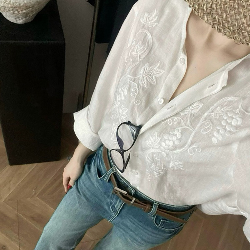 法式气质白色刺绣长袖衬衫女夏重要场合穿搭亚麻衬衣高端小资上衣
