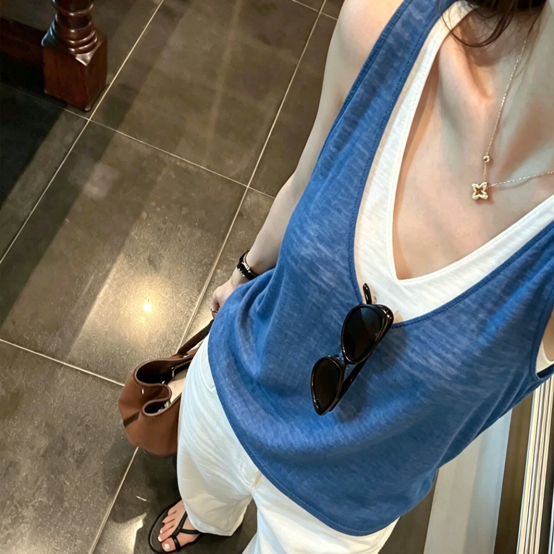 假两件v领叠穿吊带背心女夏季外穿设计感独特漂亮无袖初夏小上衣