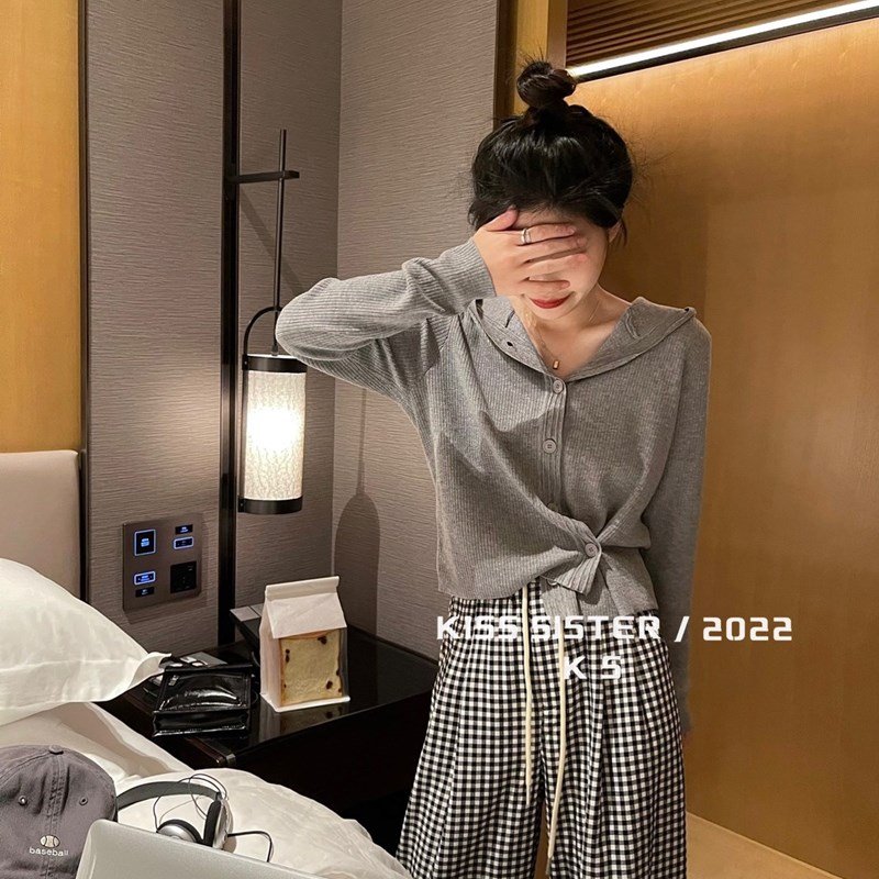 送运费险！韩版连帽短款针织开衫