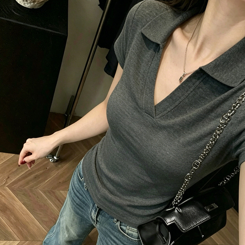 高端小资灰色v领针织短袖t恤女夏季老钱风气质修身polo衫正肩上衣