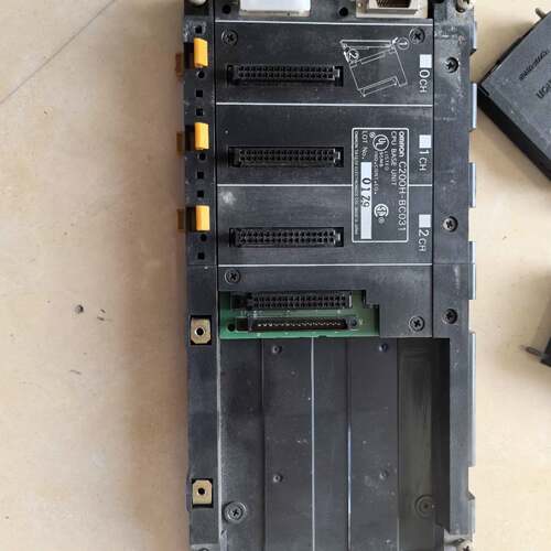 可维修欧姆龙PLC底座 C200H-BC031-V1议价