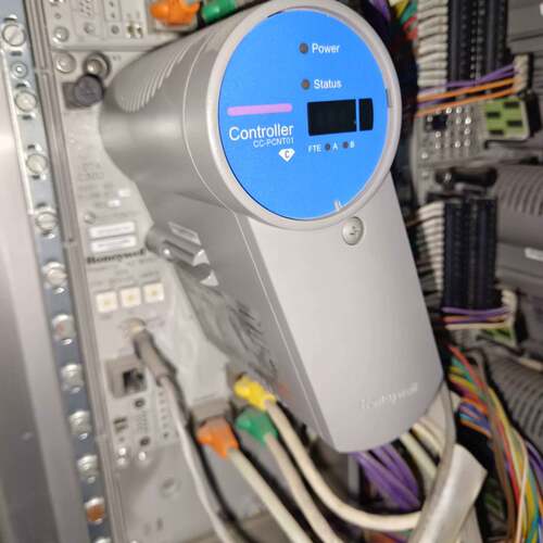 可维修霍尼韦尔CC-PCNT01控制器，型号51405046-17议价