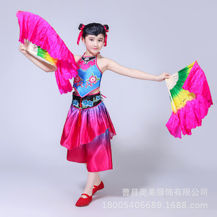 儿童民族汉服幼儿兜肚秧歌服男女童情侣装礼服舞狮舞蹈表演秧腰鼓