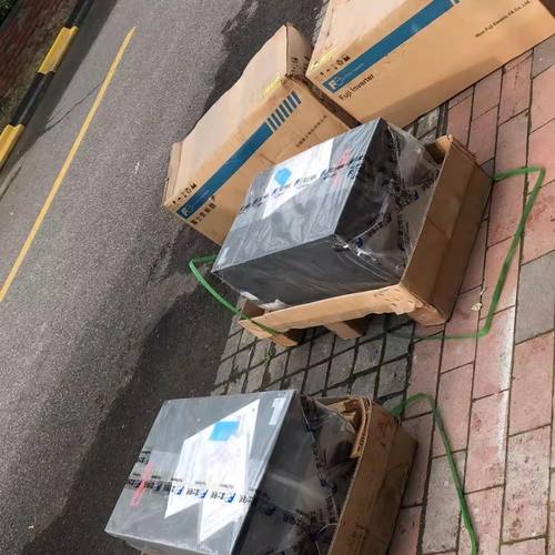 变频器 FRN45G11S-4CX 45KW/3