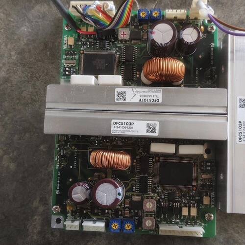 VEXTA东方五相步进电机驱动器 DFC5103P两个 51